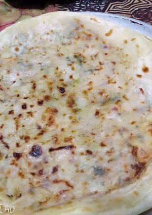A picture of Aloo bhara paratha.