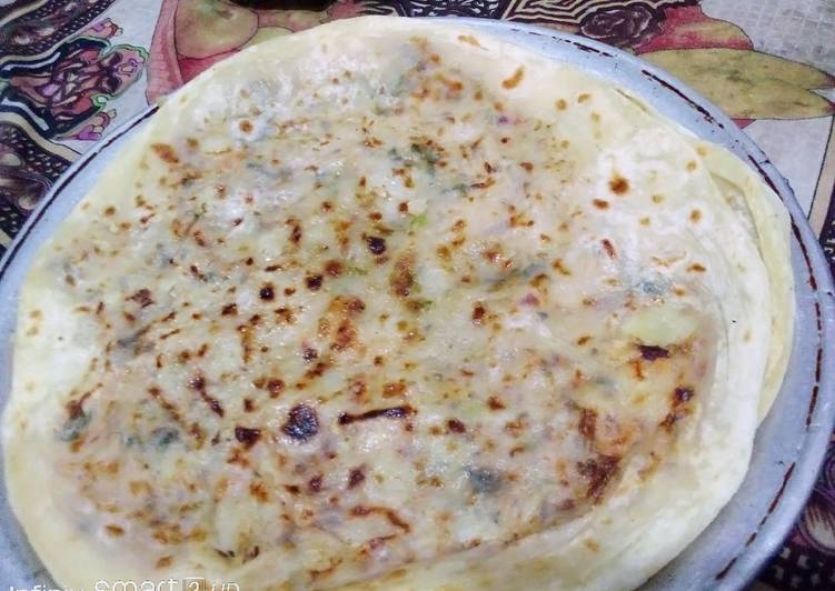 Recipe of Homemade Aloo bhara paratha