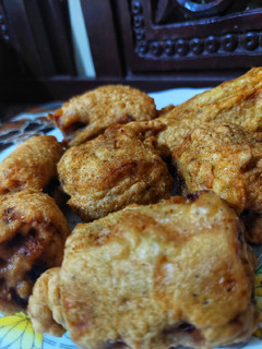 A picture of Fried lotus roots.