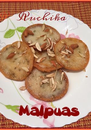 A picture of Malpua.