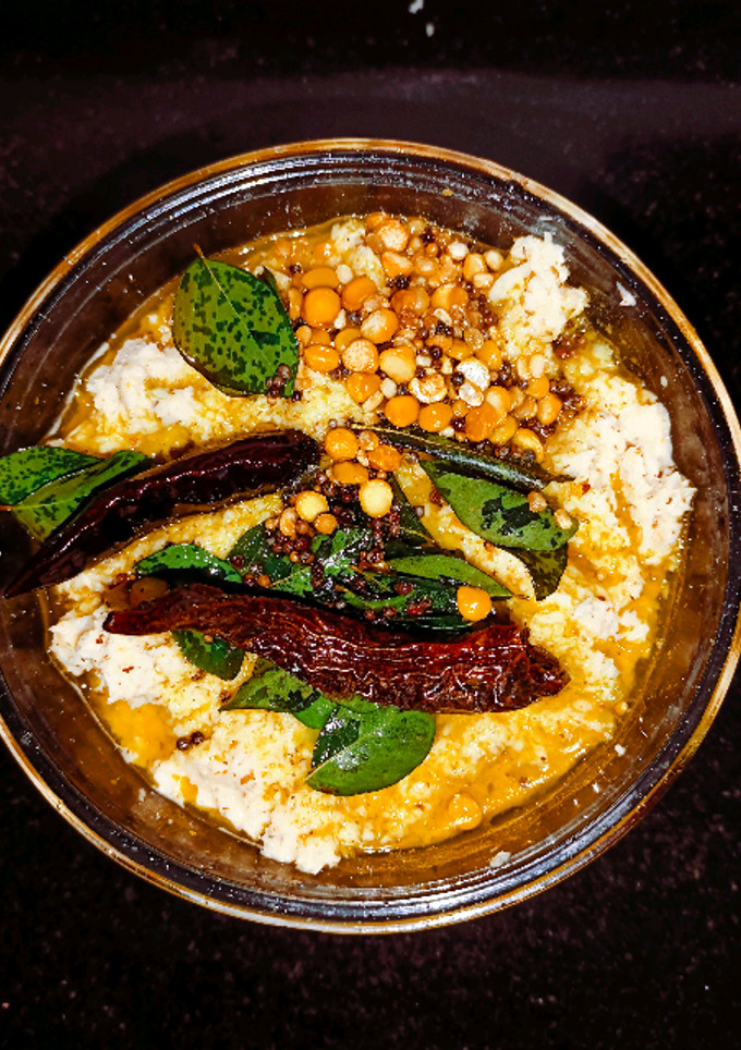 नारियल चटनी (nariyal chutney recipe in Hindi) रेसिपी मुख्य फोटो