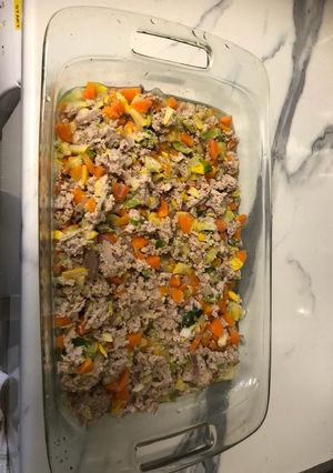 A picture of Tuna veggy salad.