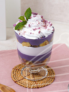 Foto resep Ube Triffle Cake