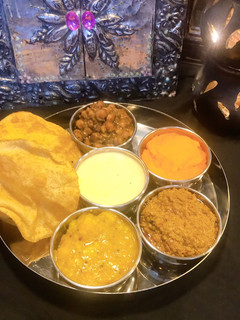 A picture of Halwa poori thalliPart 3(cholay ki tarkari).