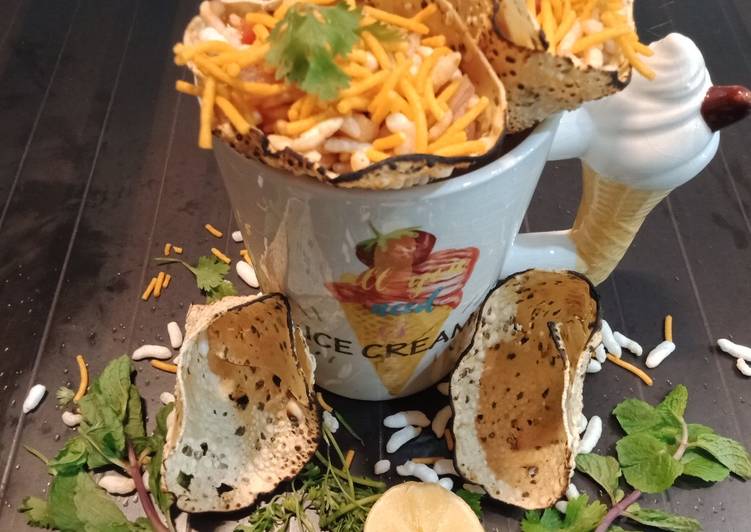 Papad cone bhel