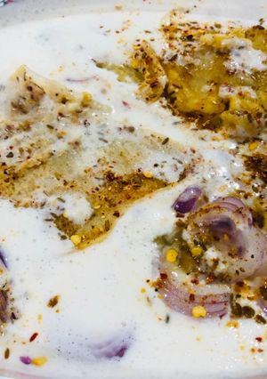 A picture of Kababi dahi bhalley.
