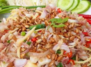 รูปของ "ยำแหนมสด" 🐖🌶😋Spicy Sour Pork Salad