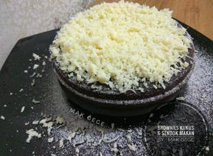 Foto resep Brownies Kukus 6 sdm 🍫~ simple, moist, empuk dan nyoklat bgt