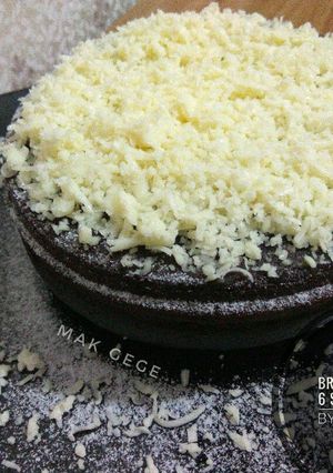 Foto resep Brownies Kukus 6 sdm 🍫~ simple, moist, empuk dan nyoklat bgt