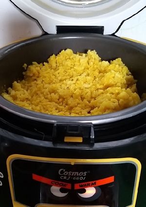 Foto resep Nasi Kuning Rice Cooker
