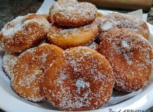 Una foto de TORTICAS FRITAS para Niños👩‍👧‍👧👫...!😍