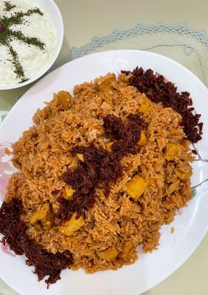 عکسی از دستور پلو یاقوتی با مرغ (پلو شاهانه)