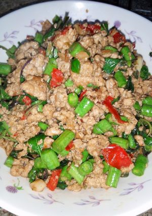 รูปของ หมูสับคั่วกะเพรา