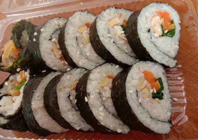 Resep Sushi sayur + telor yang Bisa Manjain Lidah