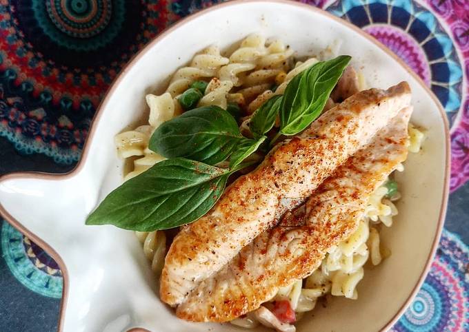 Creamy milky Salmon pasta