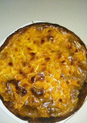 Foto principal de Tarta con melocotón, queso y leche condensada