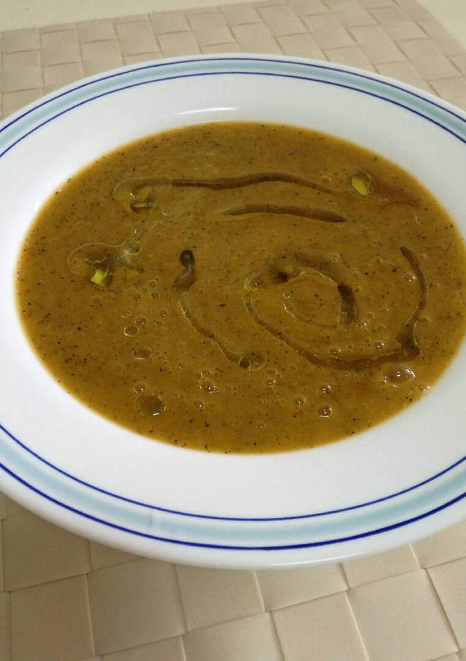 Una foto de Puré de calabacín y otras verduras