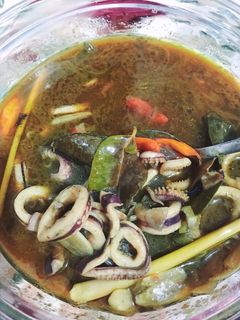 Foto resep Cumi hitam kuah pedas
