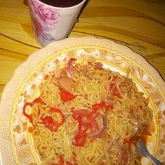 A picture of Indomie mai tattasai da albasa.