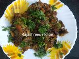 तेल मध्ये फ्राय केलेले वांगे चे भरीत (Vangyache Bharit Recipe In Marathi)