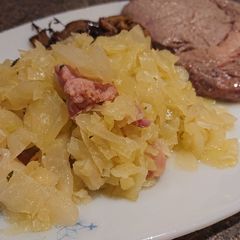 A picture of Simply Braised Cabbage.