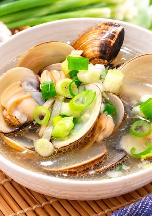 蒜香蛤蜊湯(簡單料理) 的食譜成品照片