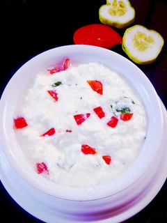 रायता (raita recipe in Hindi) रेसिपी मुख्य फोटो