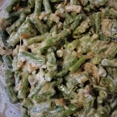 A picture of Green beans salad.