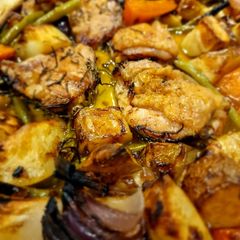 A picture of Chicken Tray Bake.