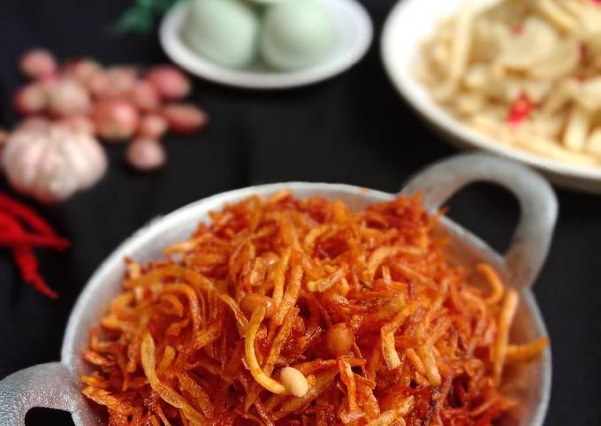 Yuk intip, Cara praktis membuat Kering Kentang / Kentang Mustafa sajian Hari Raya dijamin lezat