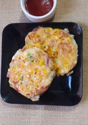 A picture of Corn open bread coin.