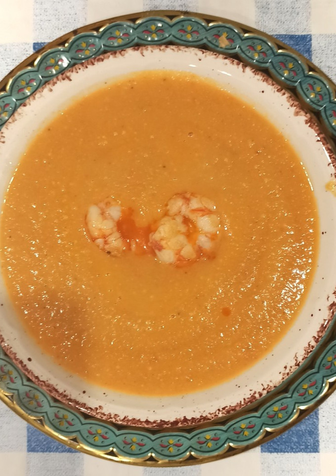 Una foto de Crema de langostinos 🦐🦐🦐