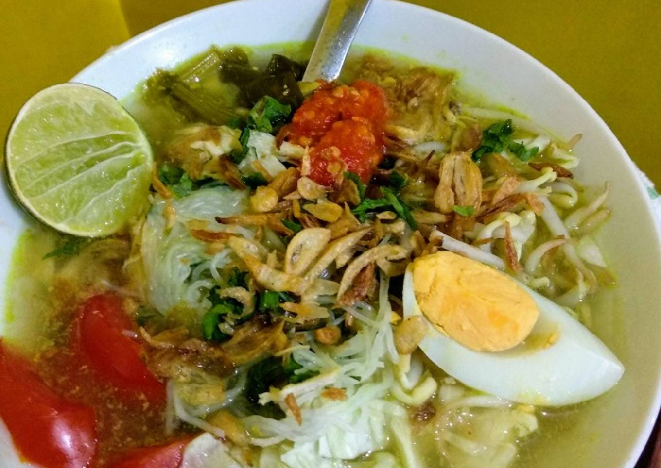 44. Soto Ayam Kuning