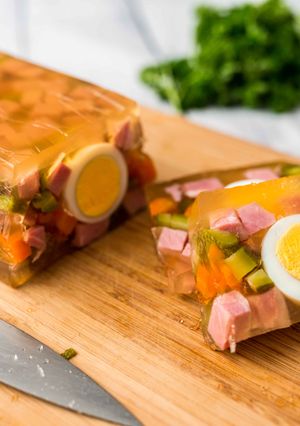 Húsvéti sonka aszpikban recept fotója