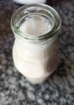 Una foto de Leche vegetal casera: sésamo