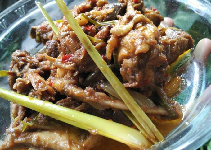 Resep: Ayam Kampung bumbu Rujak Bunda Pasti Bisa