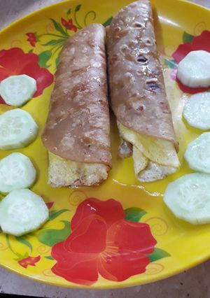 A picture of Eggs roll.