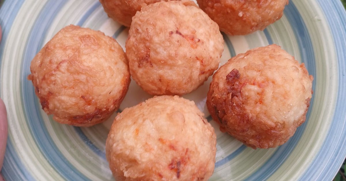 Bola Nasi Goreng Isi Wortel