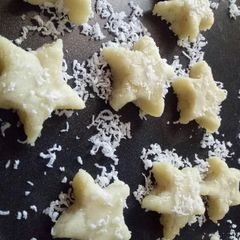 A picture of Khoya coconut Barfi.