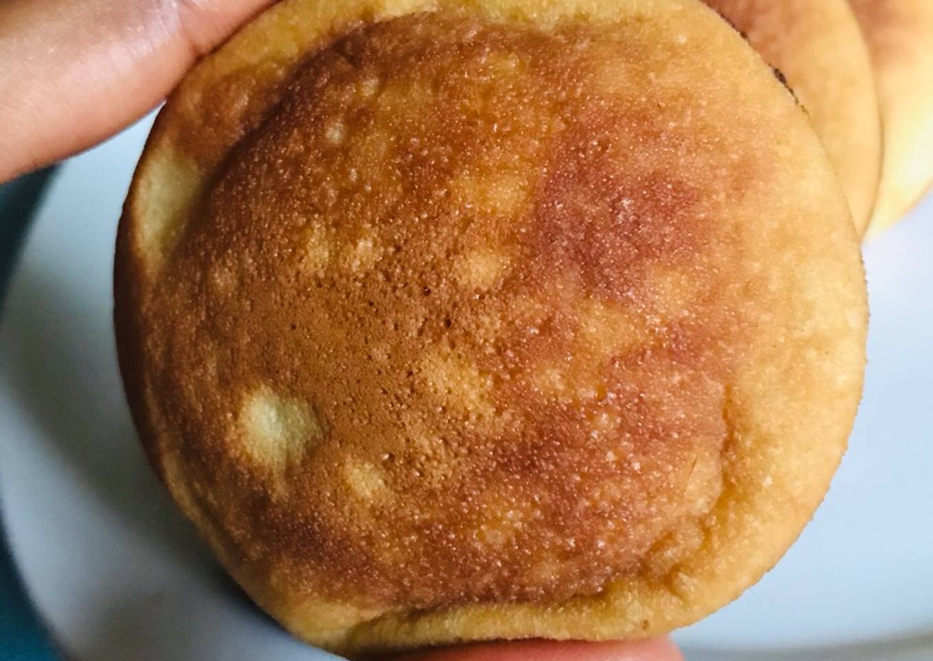 Small pancakes with chocolate filling