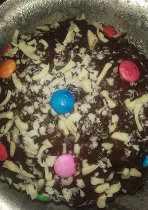 A picture of Choco biscuit cake.