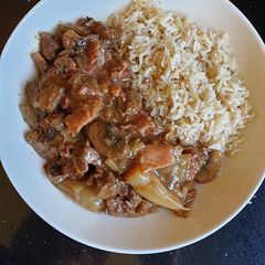 A picture of Boeuf Bourguignon.