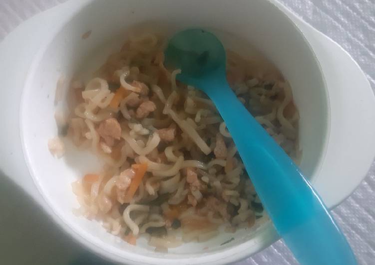 Resep Mie Ayam menu mpasi 9+ yang Menggugah Selera
