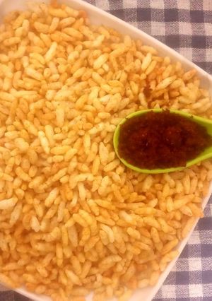 મિસળ મસાલા મમરા રેસીપી મુખ્ય ફોટો