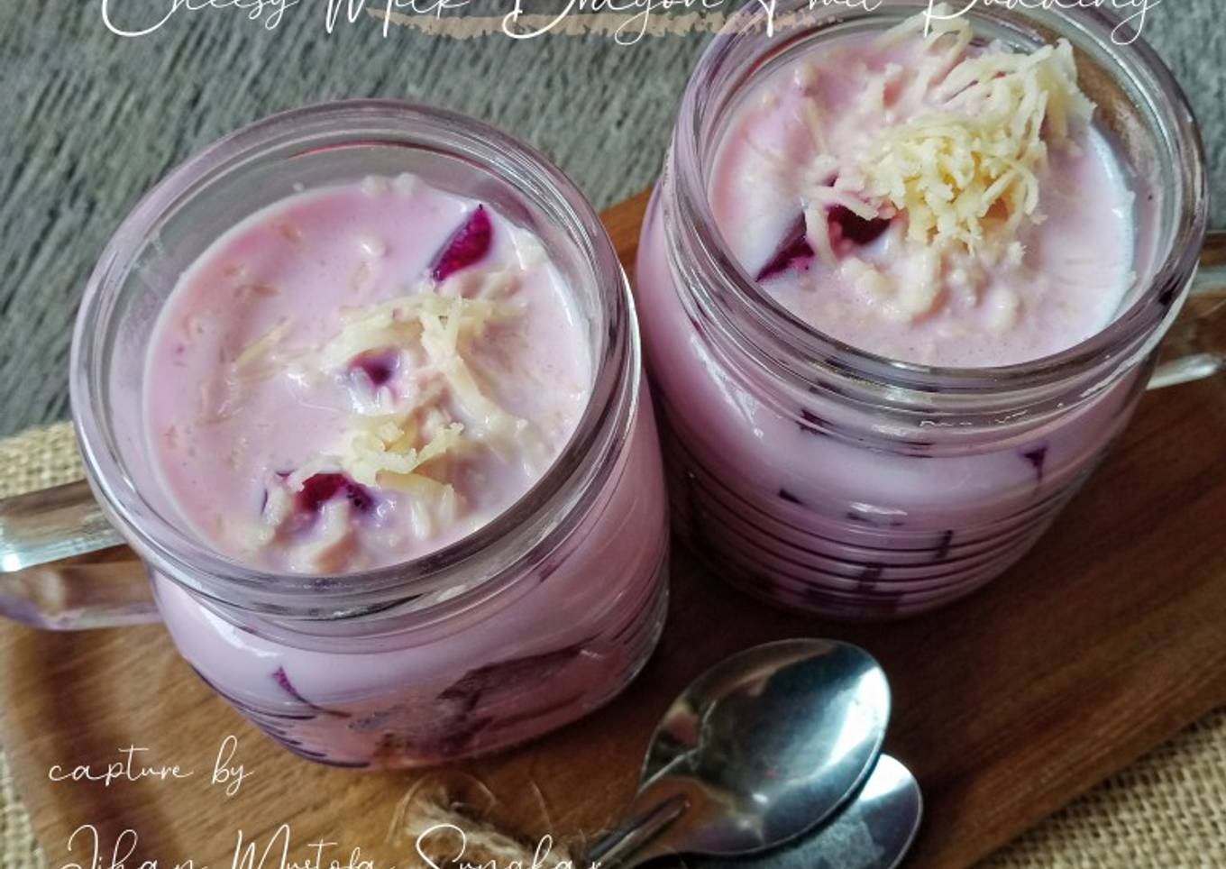 Cheesy milk dragon fruit pudding