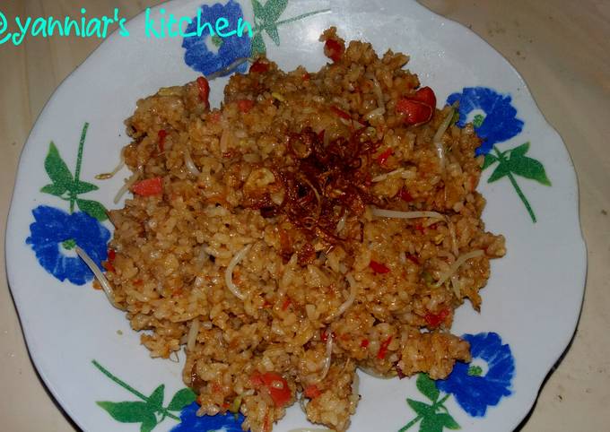 Resep Nasi Goreng Pedas Gila Oleh Yanniar Indah Telasih Cookpad