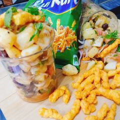 Chatpati alu chat with kurkury 😋😋😋 A picture of Chatpati alu chat with kurkury 😋😋😋.