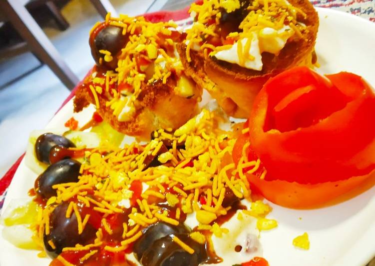 Steps to Prepare Award-winning Bread Katori Chaat