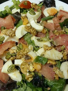 Una foto de Ensalada con huevo