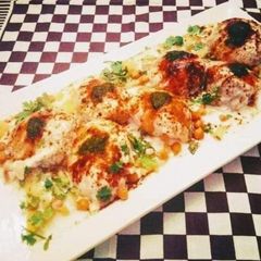 A picture of Dahi baray.